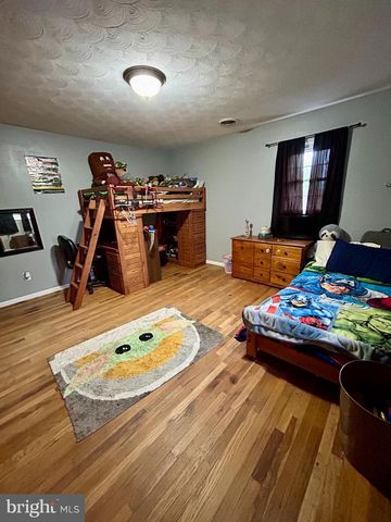 418 HERWEN DRIVE DR, Shippensburg, PA 17257