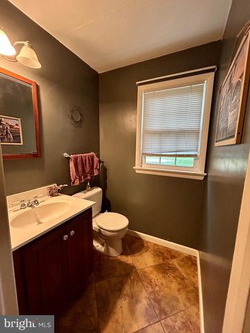 418 HERWEN DRIVE DR, Shippensburg, PA 17257