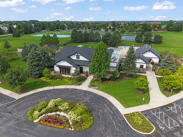 12814 Grande Poplar Circle, Plainfield, IL 60585