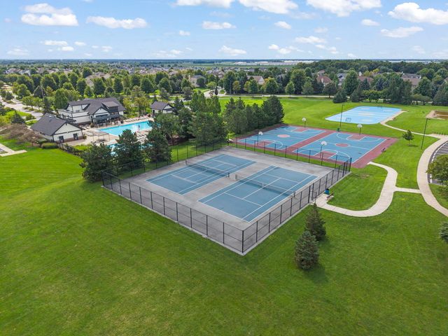 12814 Grande Poplar Circle, Plainfield, IL 60585