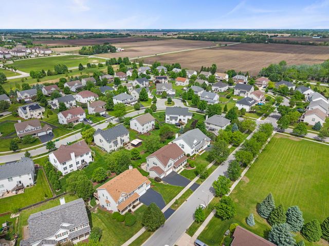 12814 Grande Poplar Circle, Plainfield, IL 60585
