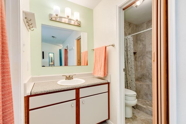 3506 Cove View Boulevard 610, Galveston, TX 77554