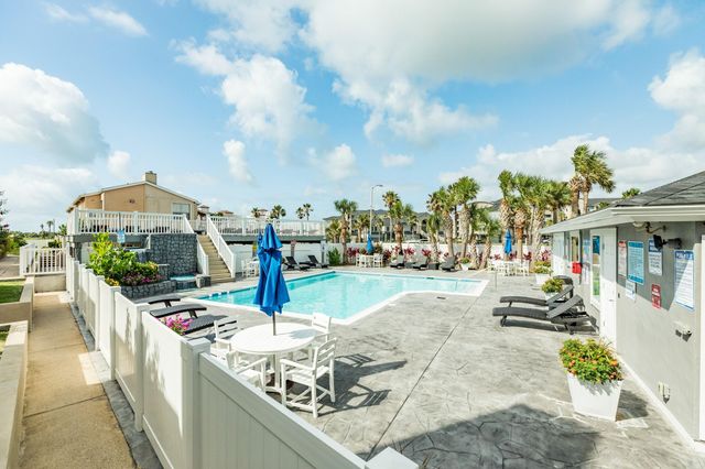 3506 Cove View Boulevard 610, Galveston, TX 77554