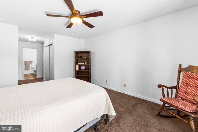 1202 AUGUSTA CIR, Mount Laurel, NJ 08054