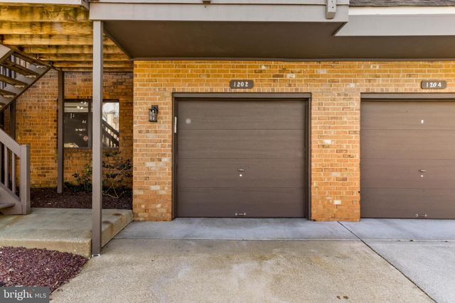 1202 AUGUSTA CIR, Mount Laurel, NJ 08054