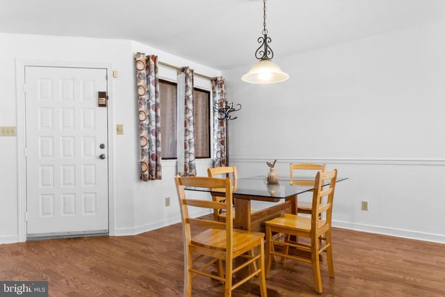 1202 AUGUSTA CIR, Mount Laurel, NJ 08054