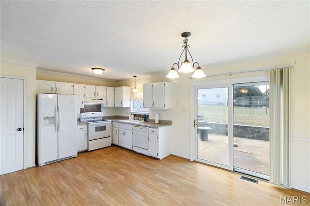 1165 New Towne Road, Arnold, MO 63010