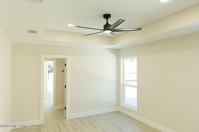 1721 Barracuda Drive, Gautier, MS 39553