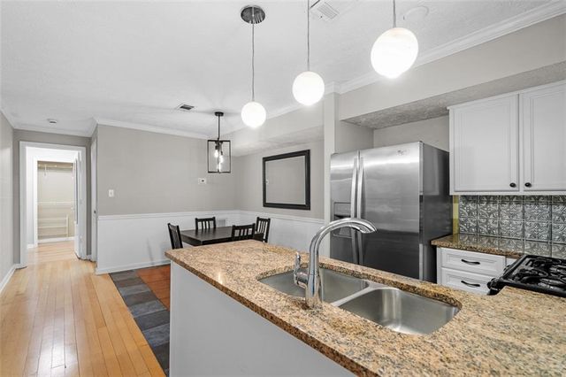 2045 Brian, Decatur, GA 30033