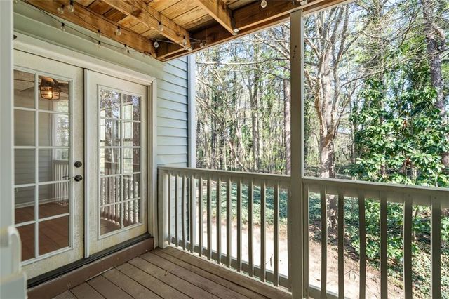 2045 Brian, Decatur, GA 30033