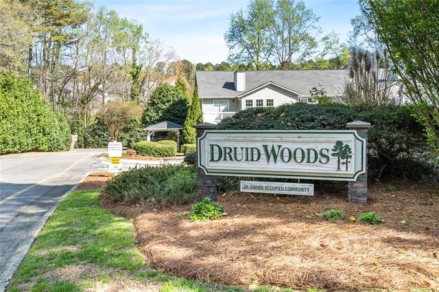 2045 Brian, Decatur, GA 30033