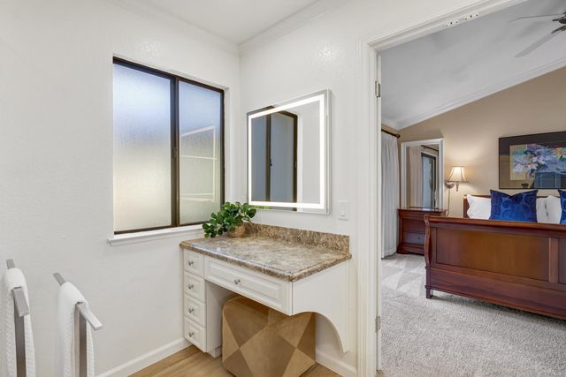 2208 Cold Stream Ct, Gold River, CA 95670