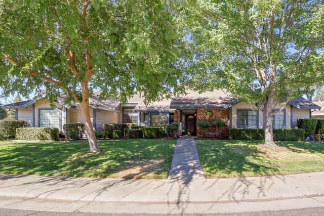 2208 Cold Stream Ct, Gold River, CA 95670