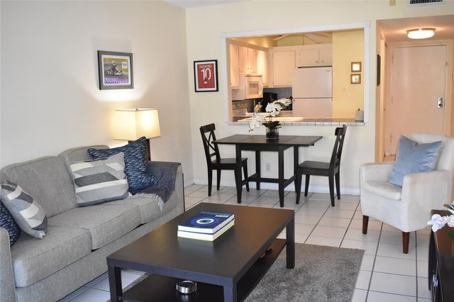 1000 River Reach Drive 203, Fort Lauderdale, FL 33315