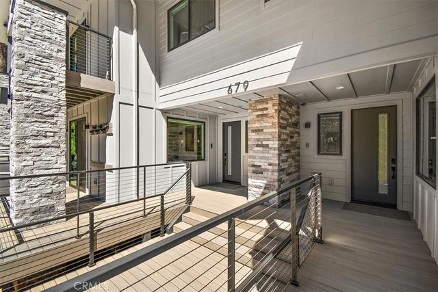 679 Summit Boulevard, Big Bear, CA 92315