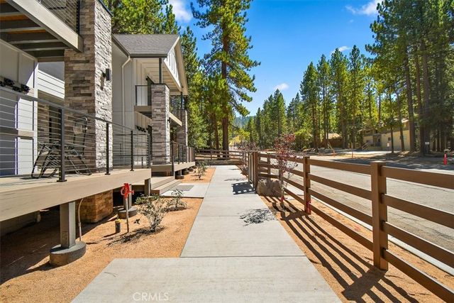 679 Summit Boulevard, Big Bear, CA 92315