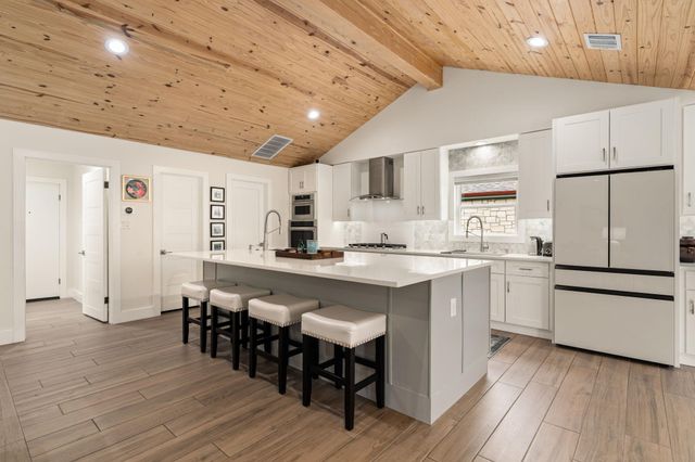 919 Biscayne, Lakeway, TX 78734