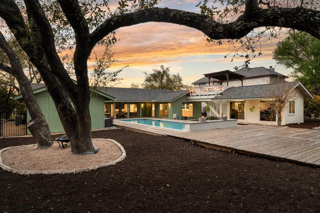 919 Biscayne, Lakeway, TX 78734