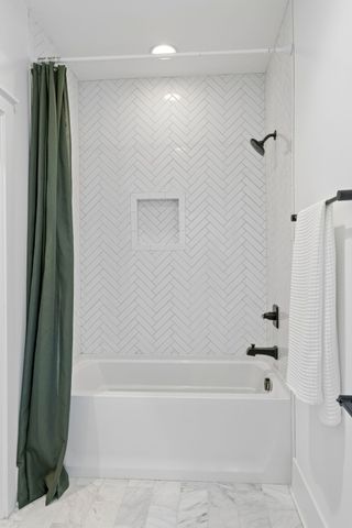 741 Bresslyn Rd, Nashville, TN 37205