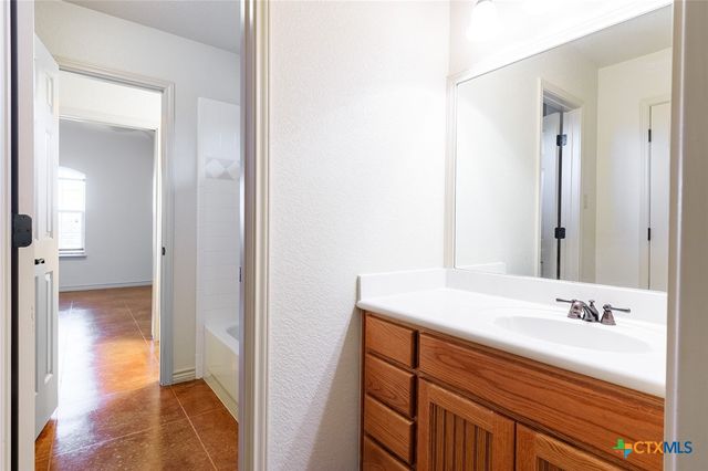 1502 County Road 3152, Kempner, TX 76539