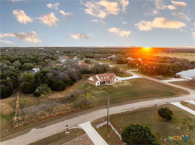 1502 County Road 3152, Kempner, TX 76539