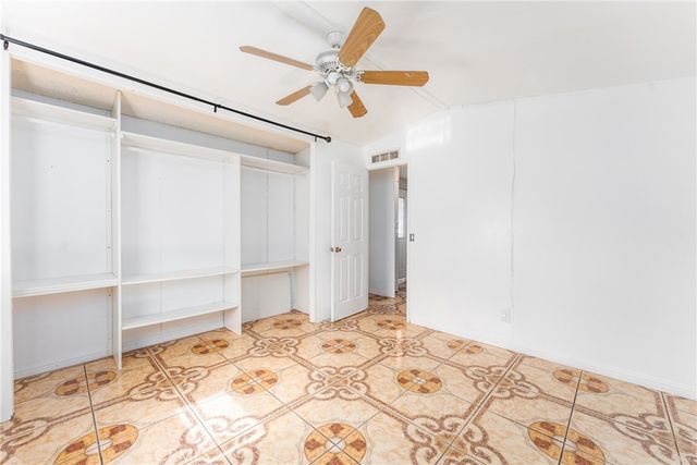 17225 Valley, Fontana, CA 92335