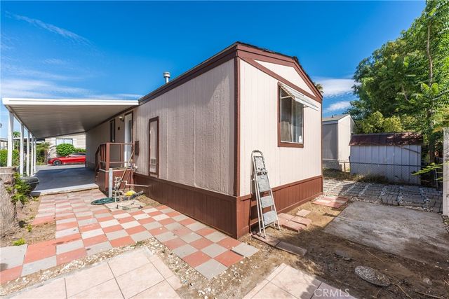 17225 Valley, Fontana, CA 92335