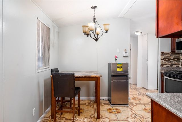 17225 Valley, Fontana, CA 92335