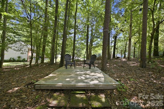 2011 Windlock Drive, Charlotte, NC 28270