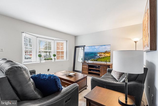 3 RIDGEVIEW PL, Willingboro, NJ 08046