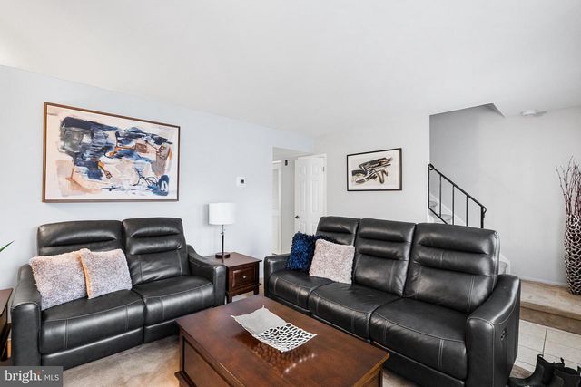 3 RIDGEVIEW PL, Willingboro, NJ 08046