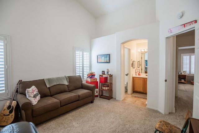 8437 Cinnamon Hill Avenue, Las Vegas, NV 89129