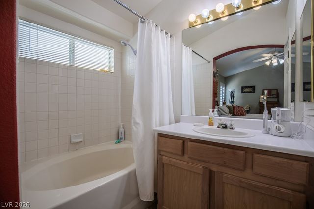 8437 Cinnamon Hill Avenue, Las Vegas, NV 89129