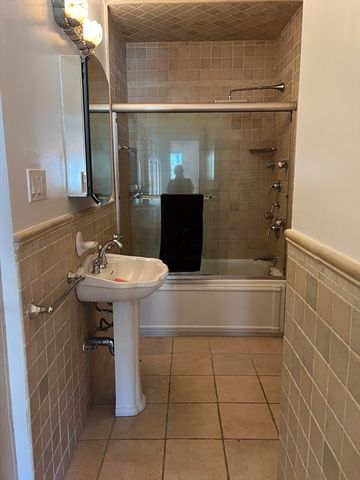 93 Crescent Hill Ave, Arlington, MA 02474