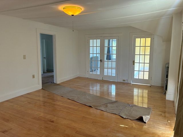93 Crescent Hill Ave, Arlington, MA 02474