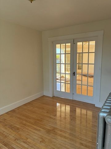 93 Crescent Hill Ave, Arlington, MA 02474