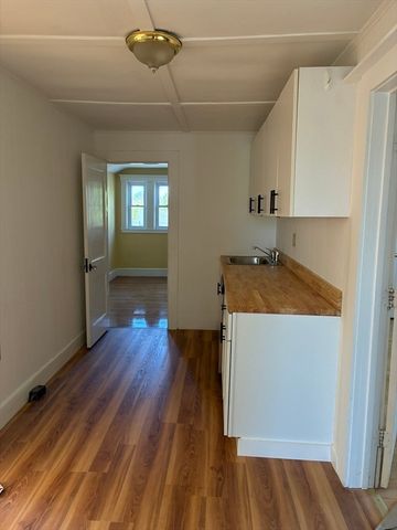 93 Crescent Hill Ave, Arlington, MA 02474