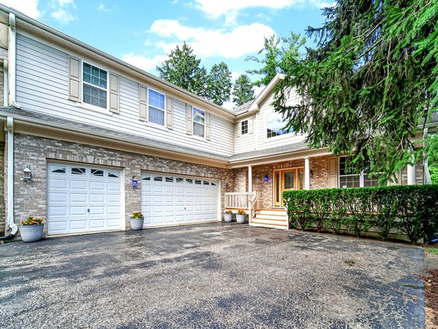 361 S Quentin Road, Palatine, IL 60067