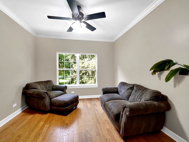 361 S Quentin Road, Palatine, IL 60067