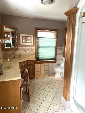 843 Wright Avenue, Schenectady, NY 12309
