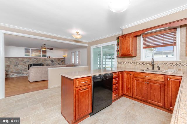 354 HARFORD RD, Somerdale, NJ 08083