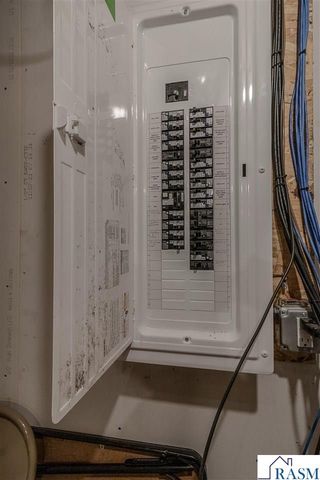 2015 Essler Drive, St. Peter, MN 56082