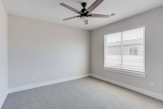 8441 W 37TH ST N, Wichita, KS 67205