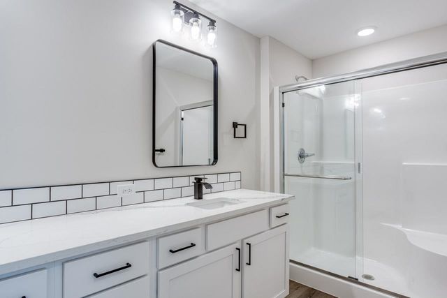 8441 W 37TH ST N, Wichita, KS 67205