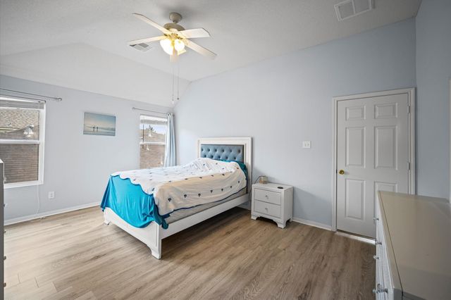 3615 Barkers Crossing Avenue, Houston, TX 77084