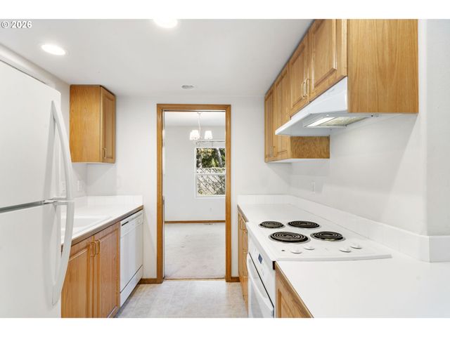 3829 Se 103RD Ave, Portland, OR 97266