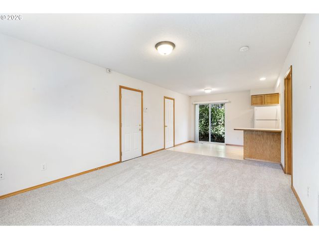 3829 Se 103RD Ave, Portland, OR 97266