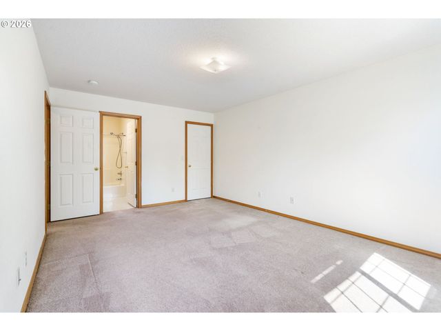 3829 Se 103RD Ave, Portland, OR 97266