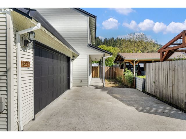 3829 Se 103RD Ave, Portland, OR 97266