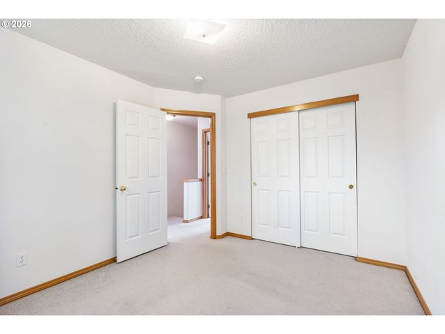 3829 Se 103RD Ave, Portland, OR 97266